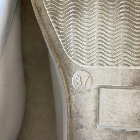 French Connection leather slip on’s - Picture 4 of 7